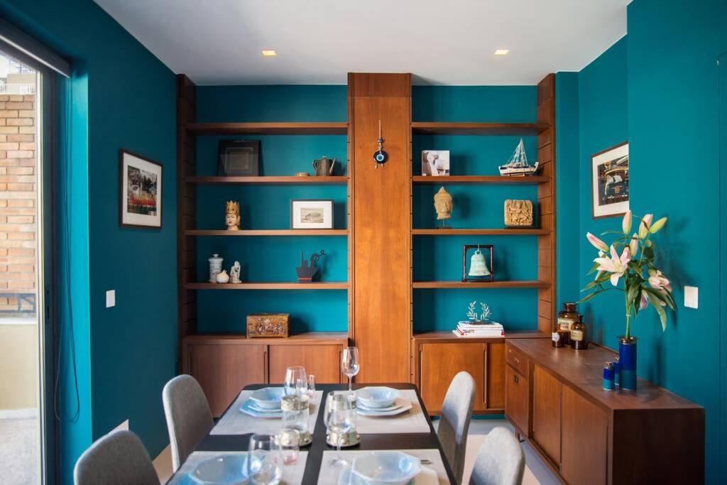 Stylish Decorated Apartment In Kolonaki أثينا المظهر الخارجي الصورة