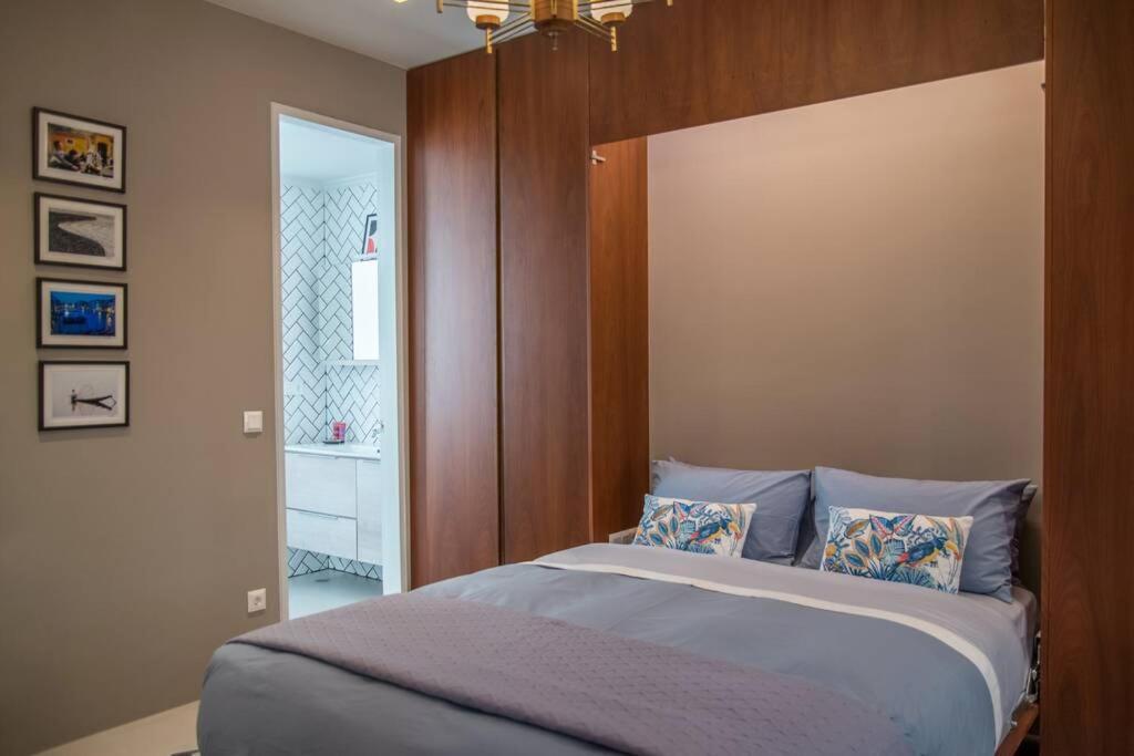 Stylish Decorated Apartment In Kolonaki أثينا المظهر الخارجي الصورة